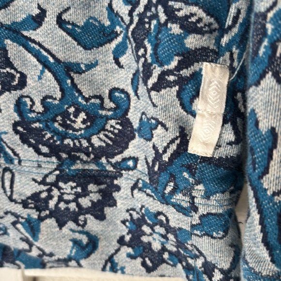 Urban Outfitters Koto Paisley Floral Print Long Sleeve Round Neck Sz LRG - Picture 6 of 12